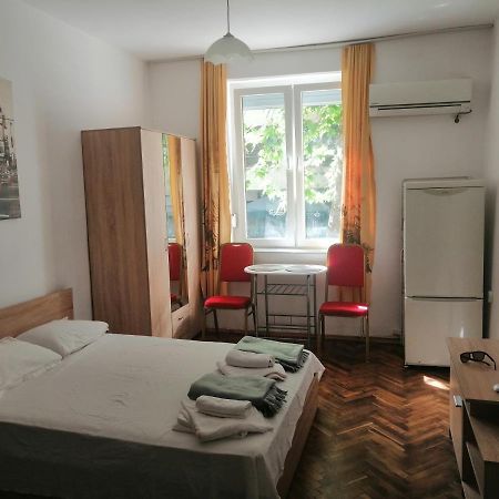 Top Location Near To City Center And Sea Garden Lejlighed Burgas City Eksteriør billede